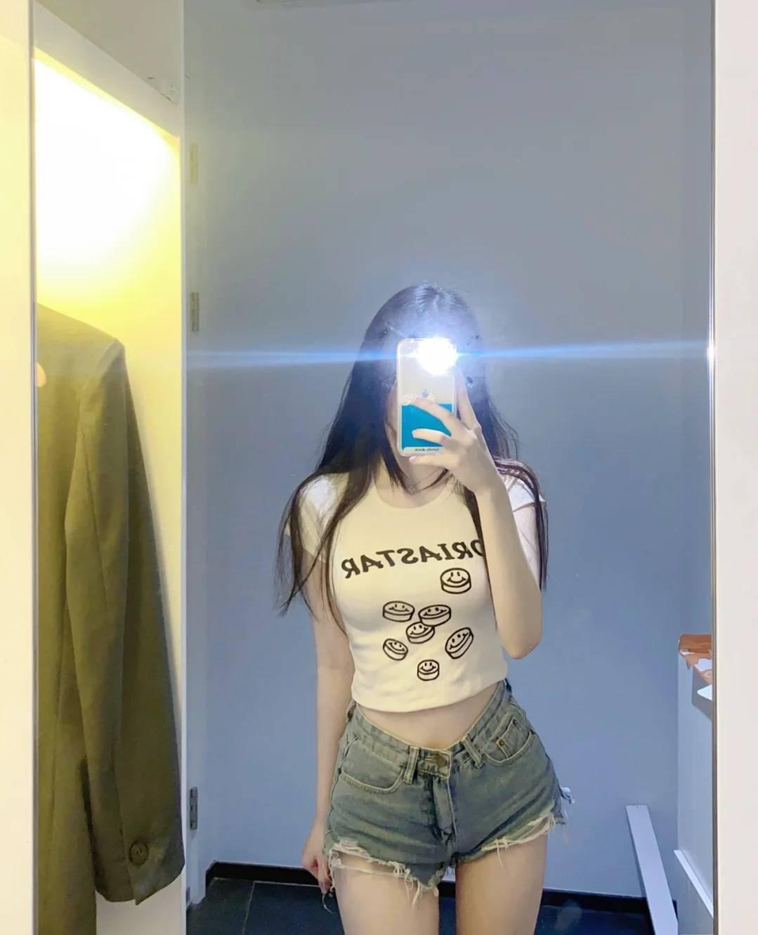 朋友介绍的一家店，全是些s货